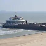 Daire In By The North Sea *