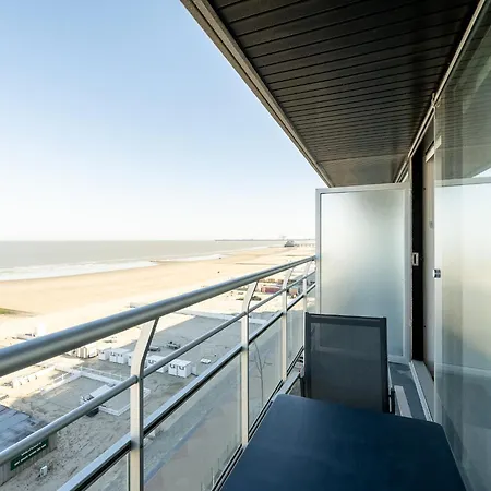In By The North Sea Daire Blankenberge