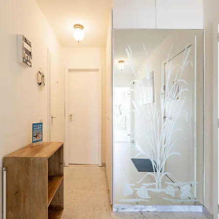 In By The North Sea * ブランケンベルヘ